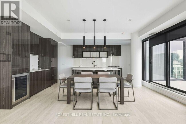 505 Richmond St W in Toronto, ON - Building Photo - Building Photo