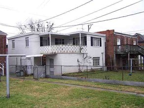 429 6th Ave in Huntington, WV - Building Photo - Building Photo