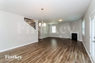 150 Ivey Meadow Dr in Dallas, GA - Foto de edificio - Building Photo