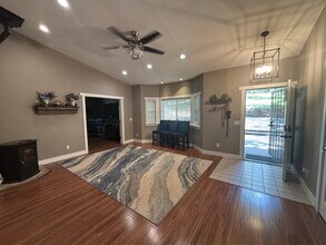 5430 Whitney Ct in Garden Valley, CA - Foto de edificio - Building Photo