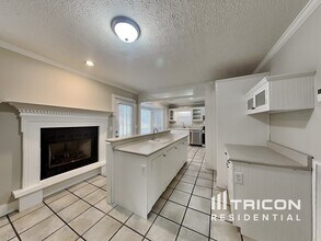 100 Chitwood Ct in Nashville, TN - Building Photo - Building Photo
