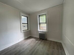 1 NOLL Pl in Newark, NJ - Building Photo - Building Photo