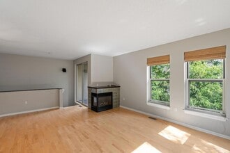 645 N 1st St in Minneapolis, MN - Building Photo - Building Photo