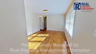 134 Kenwood Ave in Wilmington, NC - Building Photo