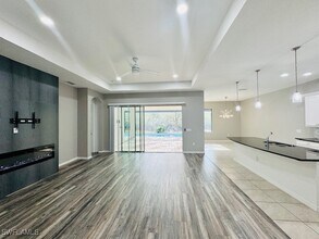 16344 Aberdeen Wy in Naples, FL - Building Photo - Building Photo