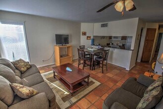 200 Padre Blvd in South Padre Island, TX - Building Photo - Building Photo