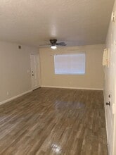 1216 Hanna Ave in Corcoran, CA - Building Photo - Building Photo