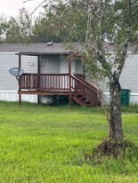 7310 Avenue T in Santa Fe, TX - Building Photo