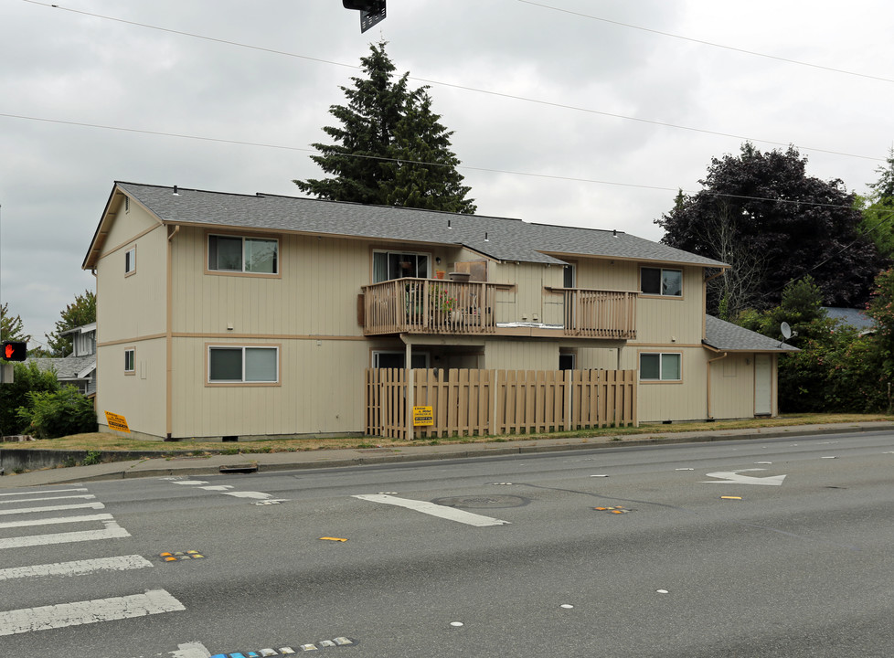 1100 High Ave in Bremerton, WA - Building Photo