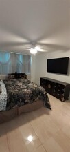 3181 S Ocean Dr, Unit 208 in Hallandale Beach, FL - Building Photo - Building Photo