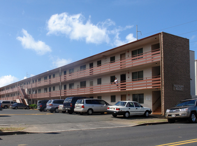 Pauhi Gardens in Honolulu, HI - Building Photo - Building Photo