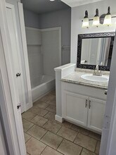 1408 Bell Trace Dr in Antioch, TN - Foto de edificio - Building Photo