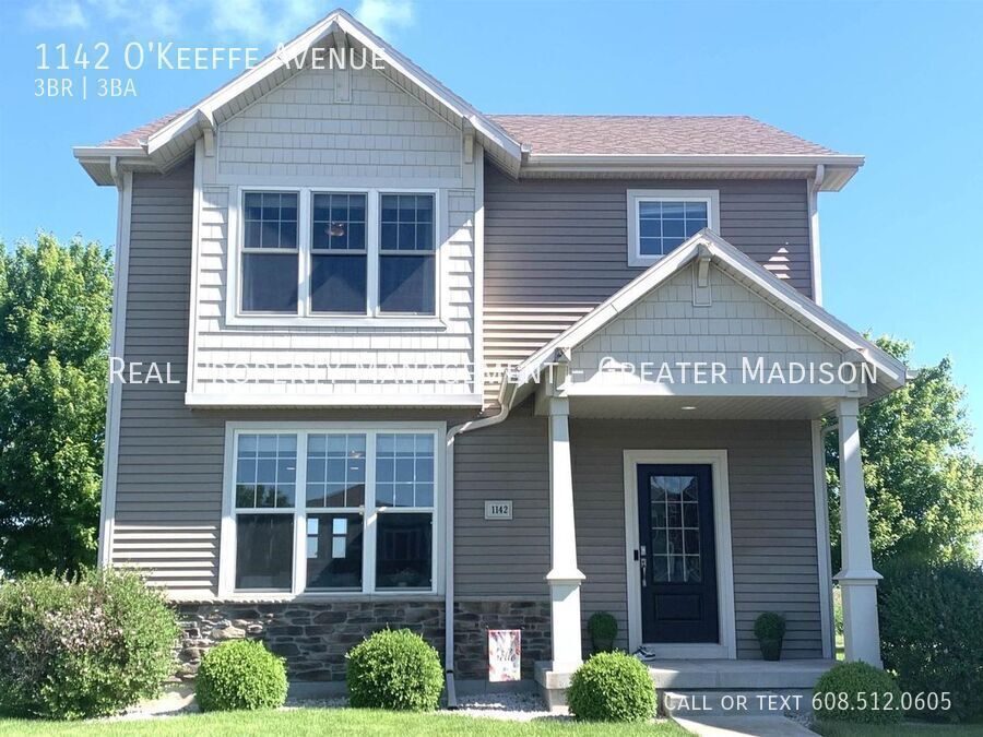 1142 O'Keeffe Ave in Sun Prairie, WI - Building Photo