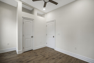 155 Grand St, Unit 3 in Jersey City, NJ - Building Photo - Building Photo