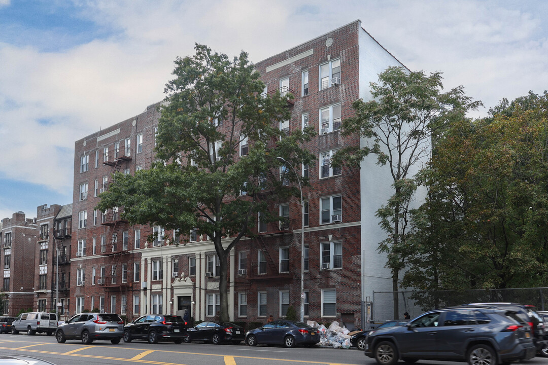 The Eldorado in Brooklyn, NY - Foto de edificio