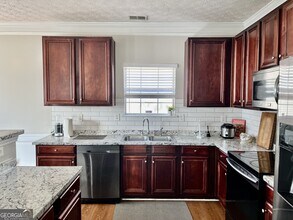 11157 Aliyah Dr in Hampton, GA - Building Photo - Building Photo