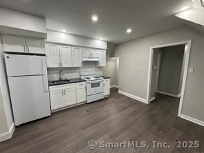 644 Brooks St in Bridgeport, CT - Building Photo