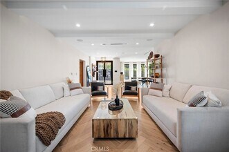 7911 Hillrose St in Los Angeles, CA - Building Photo - Building Photo