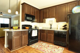 Yorktown Arch in Yorktown, VA - Building Photo