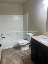 803 W Knox Ave in Spokane, WA - Building Photo - Building Photo