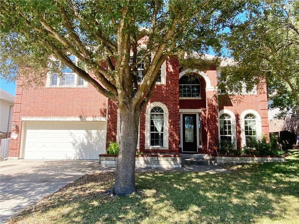 800 House Wren Loop in Pflugerville, TX - Foto de edificio