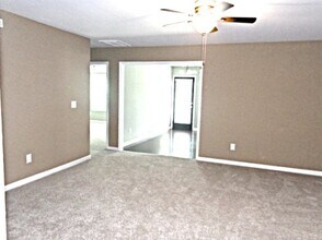 5729 Brookfield Pointe Dr in Charlotte, NC - Building Photo - Building Photo