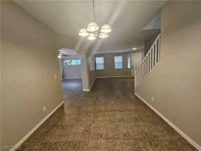 520 Foster Springs Rd in Las Vegas, NV - Building Photo - Building Photo