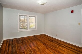 706 Chickamauga Ave in Knoxville, TN - Building Photo - Building Photo