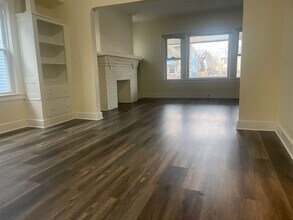 1605 Hillcrest Rd in East Cleveland, OH - Building Photo - Building Photo