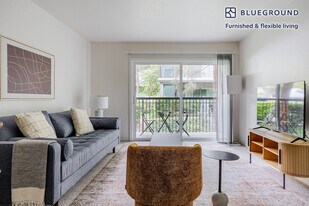 3600 Barham Blvd in Los Angeles, CA - Building Photo