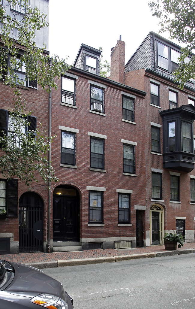 16 Pinckney St in Boston, MA - Building Photo - Building Photo