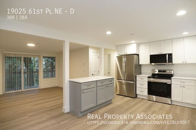 19025 61st Pl NE in Kenmore, WA - Building Photo - Building Photo