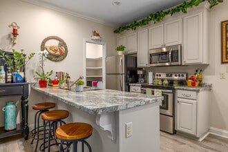 Baytree Villas in Valdosta, GA - Foto de edificio - Building Photo