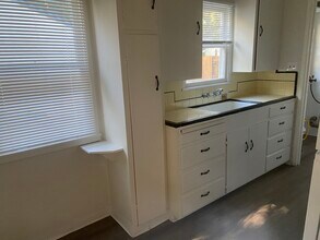 428 Cross St, Unit B in Woodland, CA - Building Photo - Building Photo