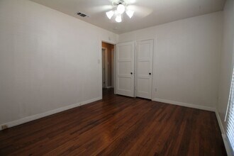 2317 32nd St in Lubbock, TX - Building Photo - Building Photo
