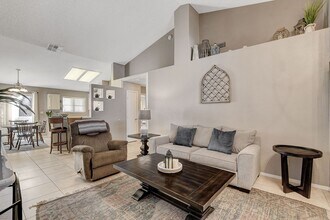 1147 Overture Dr in Las Vegas, NV - Building Photo - Building Photo