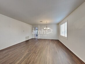 6829 W Yearling Rd in Peoria, AZ - Building Photo - Building Photo