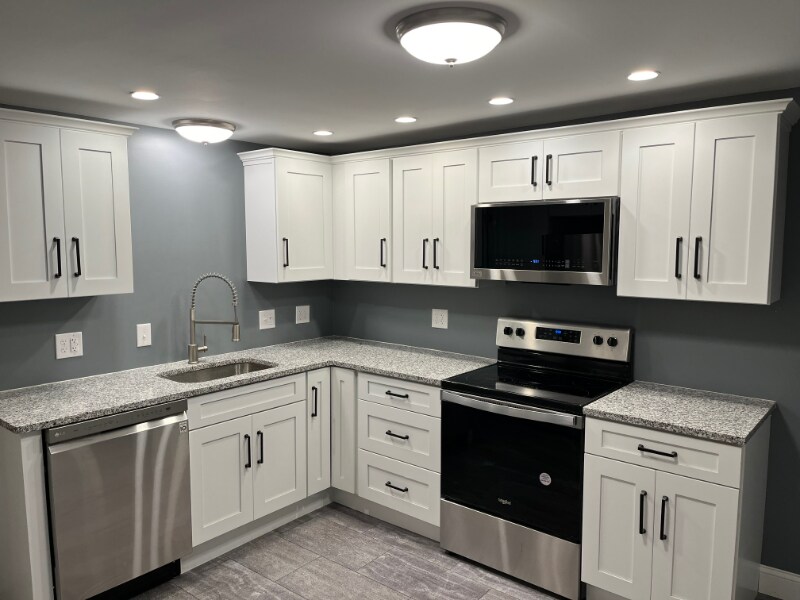 34 Williams St in Thomaston, CT - Building Photo