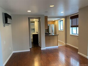 19 Franklin Ave in New Rochelle, NY - Building Photo - Building Photo