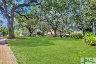 117 Lincoln St, Unit 6A in Savannah, GA - Foto de edificio - Building Photo