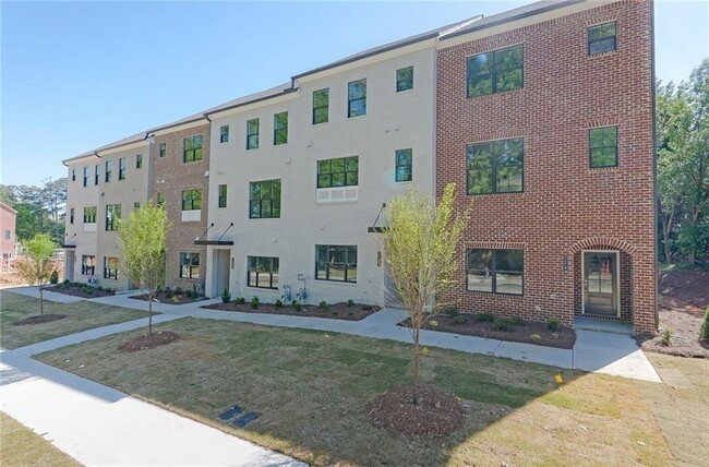 property at 2778 Woodland Terrace