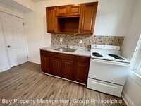 2651 S Lloyd St photo'