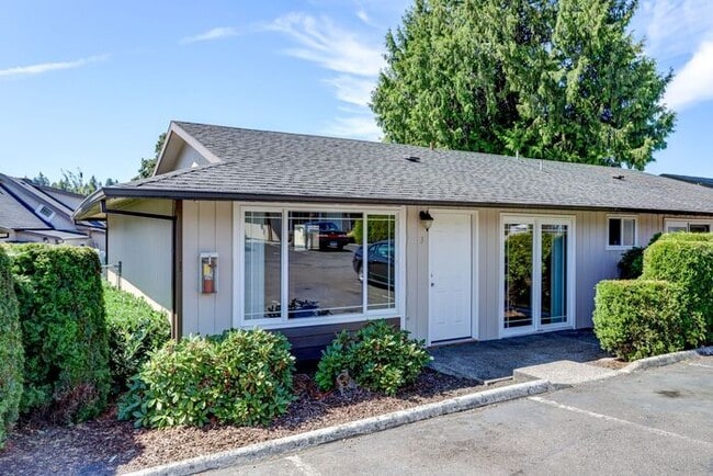property at 4811 SE Boardman Ave
