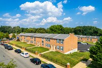 Rushwood Apartments photo'