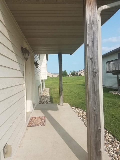 8200 S Hughes Ave, Unit 1 in Sioux Falls, SD - Building Photo - Building Photo