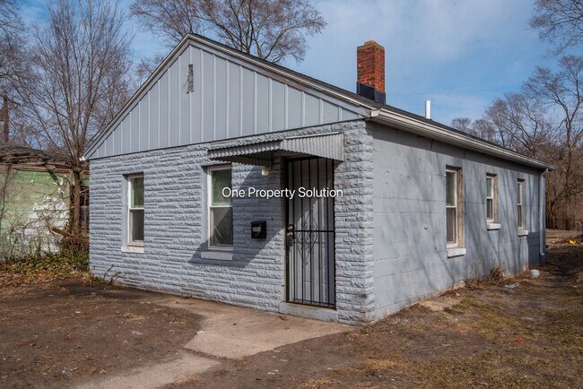 2453 Prospect St in Gary, IN - Building Photo - Building Photo