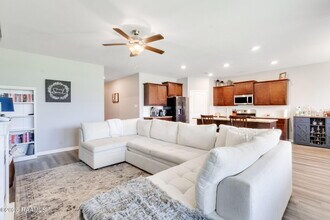 116 Border Ct in Youngsville, LA - Building Photo - Building Photo
