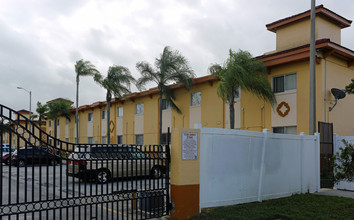 Plaza De Las Fuentes in Pine Castle, FL - Foto de edificio - Building Photo