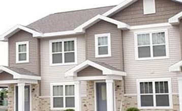 Fair Acre Townhomes in Oshkosh, WI - Building Photo - Building Photo