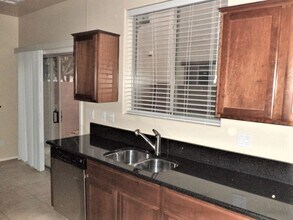 5339 W Chisum Trl in Phoenix, AZ - Building Photo - Building Photo